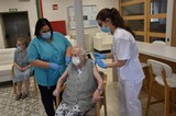 Atenció Primària d’Althaia comença la campanya de vacunació contra la covid-19 i la grip a les persones que viuen a residències i a les majors de 80 anys