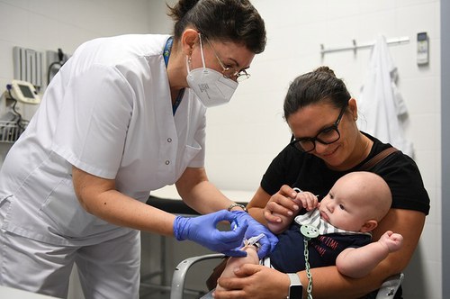 Atenció Primària d’Althaia ja ha immunitzat 120 nadons contra el virus respiratori sincicial (VRS) per evitar les bronquiolitis