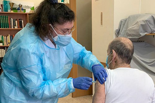 L’Atenció Primària d’Althaia apropa la vacunació contra la Covid-19 a la seva població de referència en la segona fase de la campanya