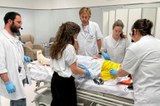 Una quinzena de residents participen en una formació transversal d’abordatge del pacient politraumàtic mitjançant simulació